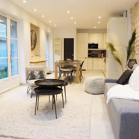 Exigehome-Ici Habita Voltaire Maison En Plein Centre Ville Saint-Germain-en-Laye Kültér fotó