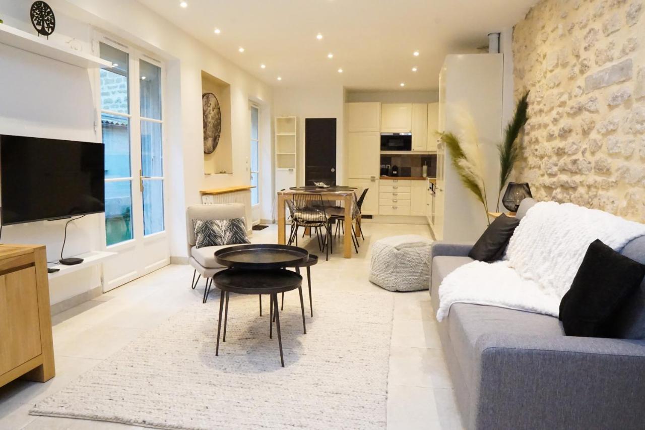 Exigehome-Ici Habita Voltaire Maison En Plein Centre Ville Saint-Germain-en-Laye Kültér fotó