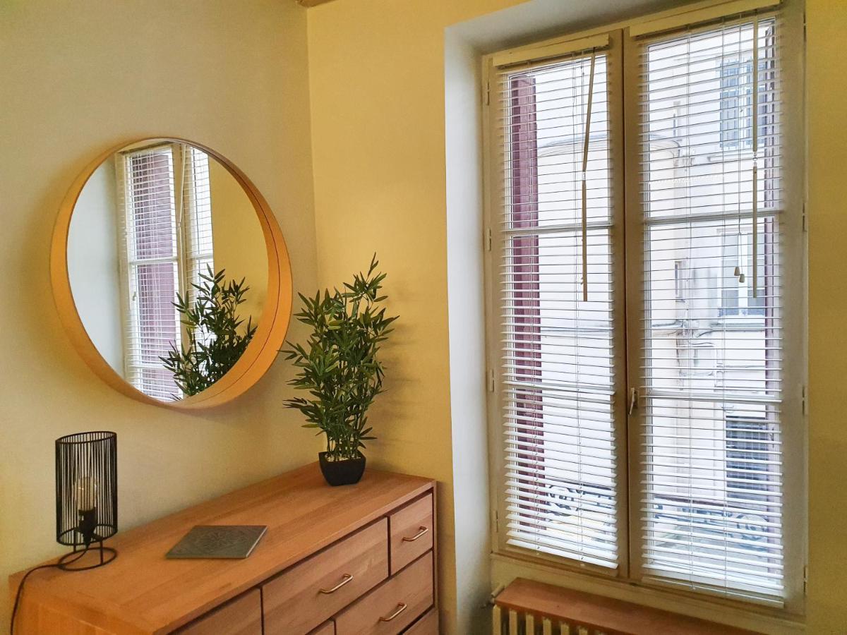 Exigehome-Ici Habita Voltaire Maison En Plein Centre Ville Saint-Germain-en-Laye Kültér fotó